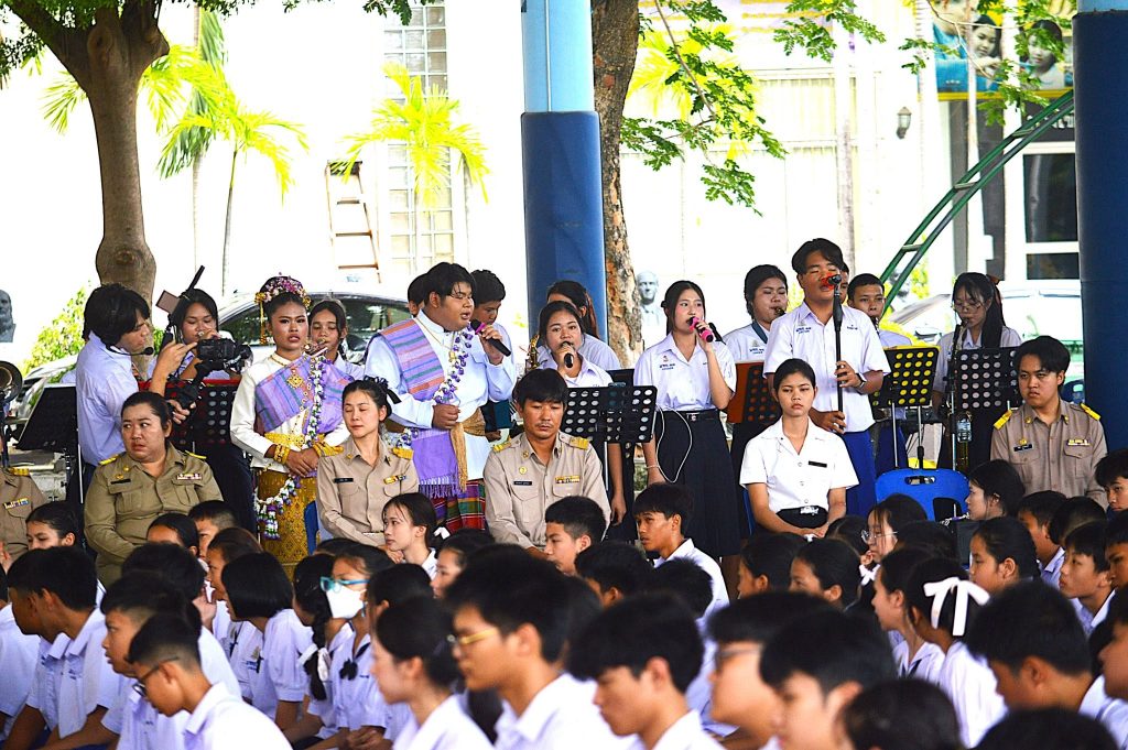 ประมวลภาพกิจกรรมพิธีไหว้ครู ประจำปีการศึกษา 2569 ณ ลานกีฬาหลังคาโดม